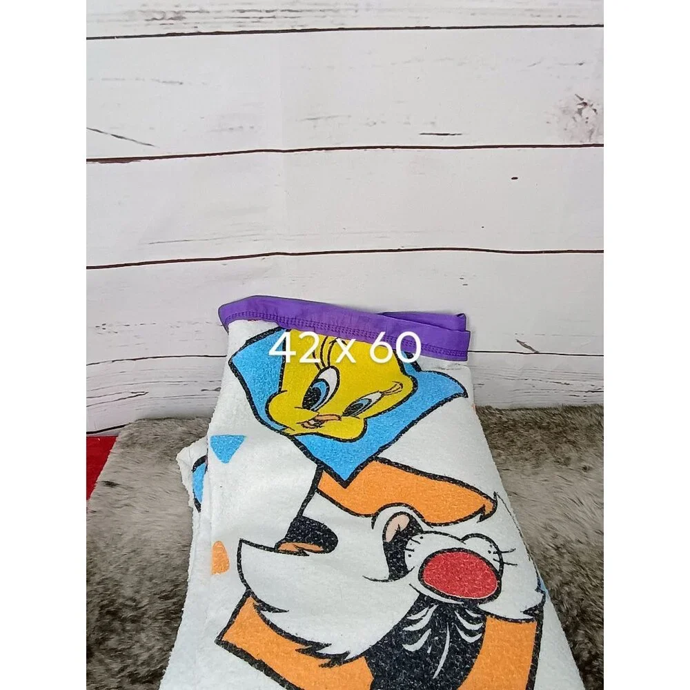 Vintage Looney Tunes Blanket Bedspread Bugs Bunny Daffy Duck Tweety Character 90